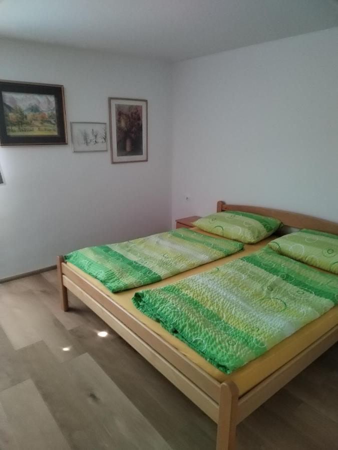 Apartment Jalen ゴレンスカ地方 エクステリア 写真