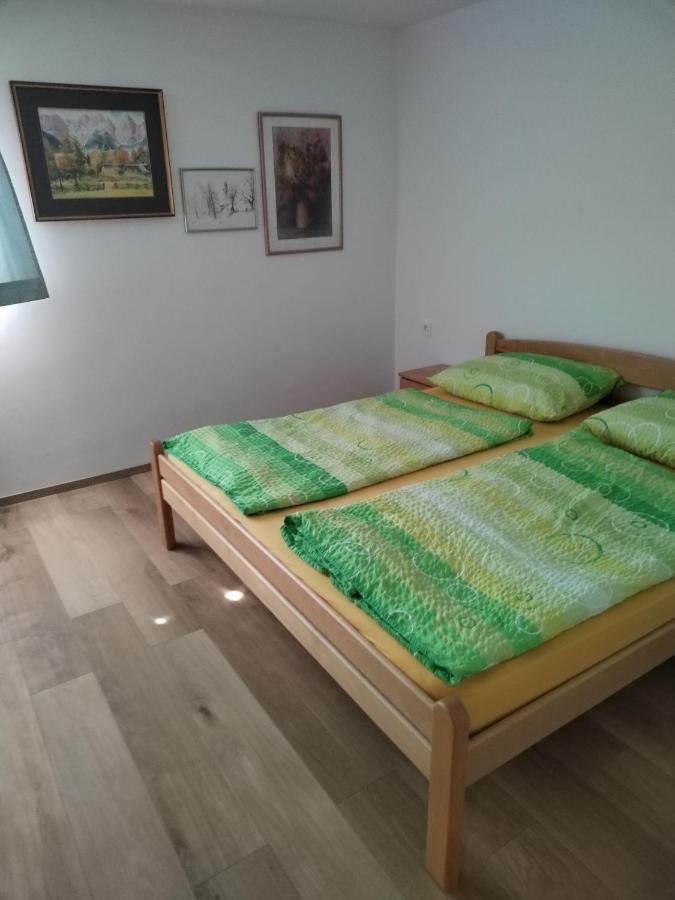 Apartment Jalen ゴレンスカ地方 エクステリア 写真